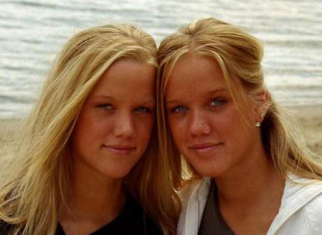 Geile Zwillinge... - Getragene Hoeschen - bremen