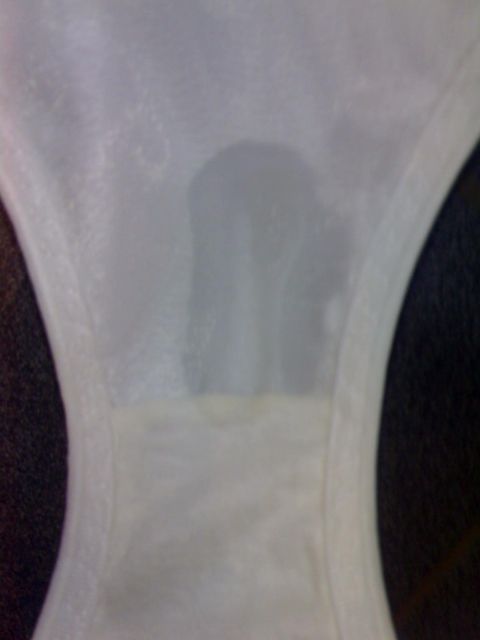 Frau mit Niveau - Getragene Hoeschen - Deutschland