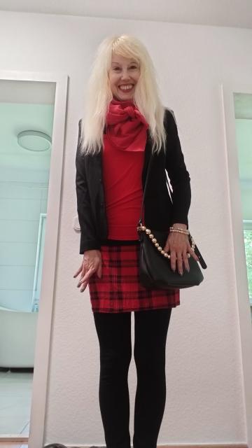 Chat mit Videos und Fotos auch Cam 2 Cam  - Sonstiges - Wiesbaden