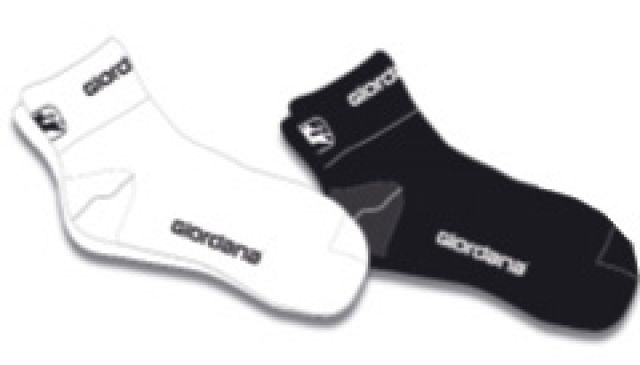 Verkaufe meine getragene socken(Bin Kellnerin - Getragene Socken - Leipzig