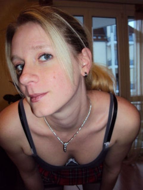 Meine heißen privaten Videos von jungem Girl !! - Video Filme - München