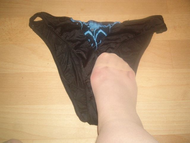 Duftende feuchte Höschen, Nylons und mehr, Telefonsex  - Getragene Hoeschen - Bielefeld